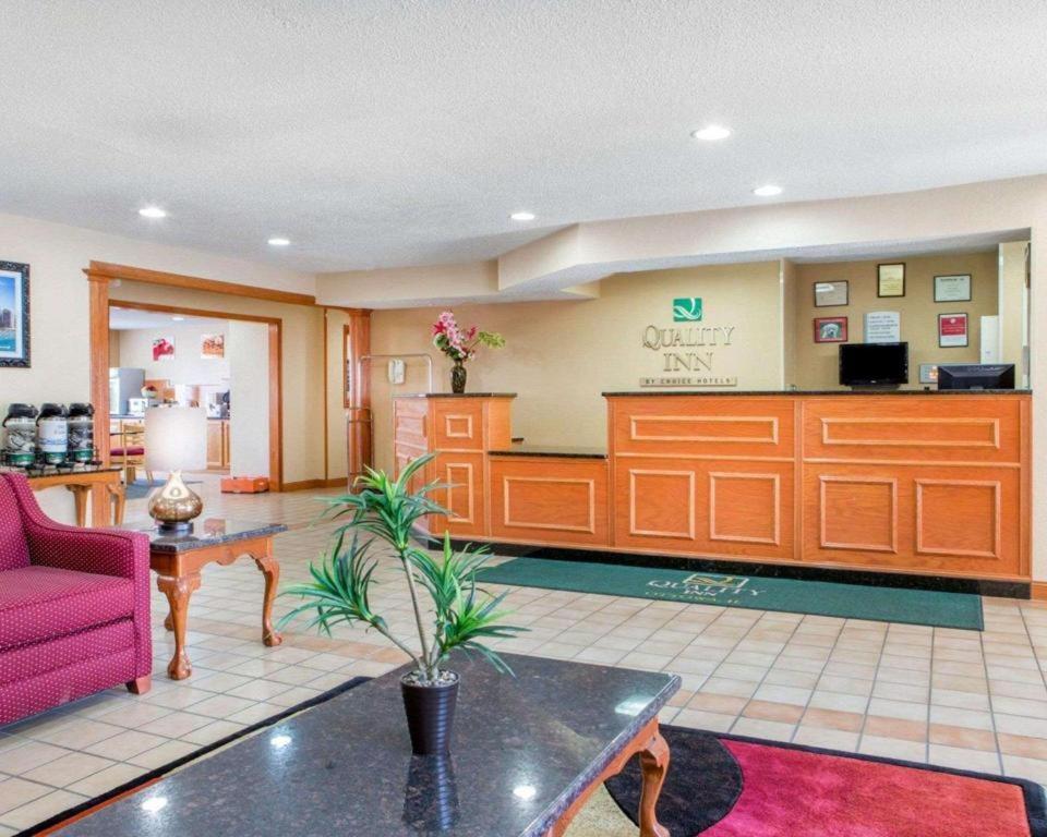 Quality Inn Ottawa Near Starved Rock State Park Esterno foto