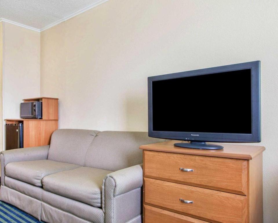 Quality Inn Ottawa Near Starved Rock State Park Esterno foto