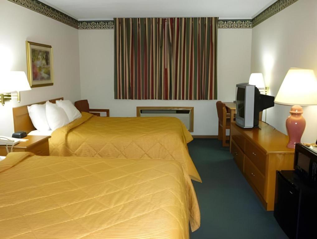 Quality Inn Ottawa Near Starved Rock State Park Esterno foto